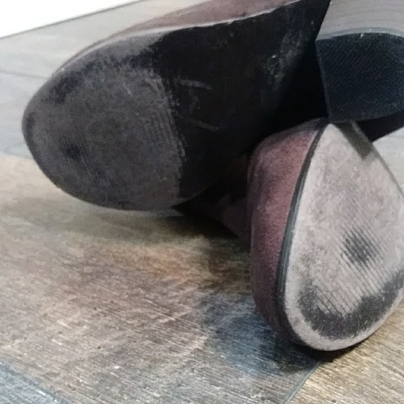 Ankle bootie with gold stud detail - Picture 5 of 7